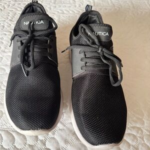 Nautica Womens Black and White Athletic Sneakers